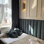 Family & Business Sauna Apartments Sienkiewicza Wesola No 6 Centrum Downtown - 1 Bedroom With Private Sauna, Parking - New!